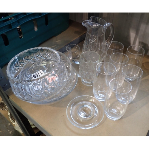 1169 - Quantity of mixed glassware including a star cut base bowl. Not available for in-house P&P, contact ... 