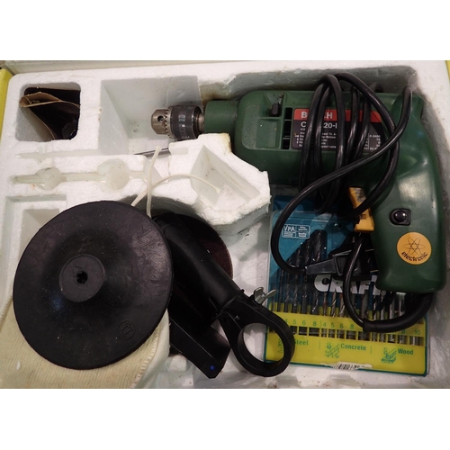 1662 - Bosch corded drill. Not available for in-house P&P, contact Paul O'Hea at Mailboxes on 01925 659133