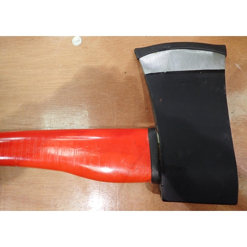 1715 - New unused heavy axe with fibreglass handle. Not available for in-house P&P, contact Paul O'Hea at M... 