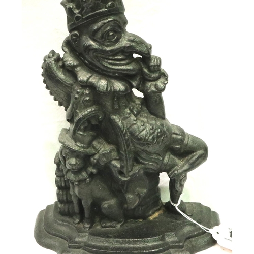 224 - Large cast iron Mr Punch doorstop, H: 32 cm. P&P Group 3 (£25+VAT for the first lot and £5+VAT for s... 