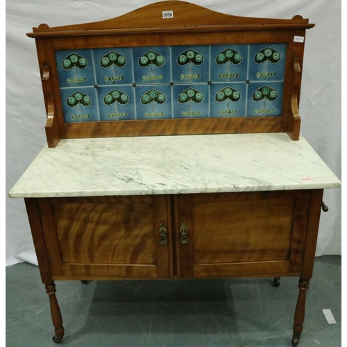 3096 - Late Victorian satinwood wash stand, with marble top and tiled splash back, 106 x 52 x 130 cm. Not a... 