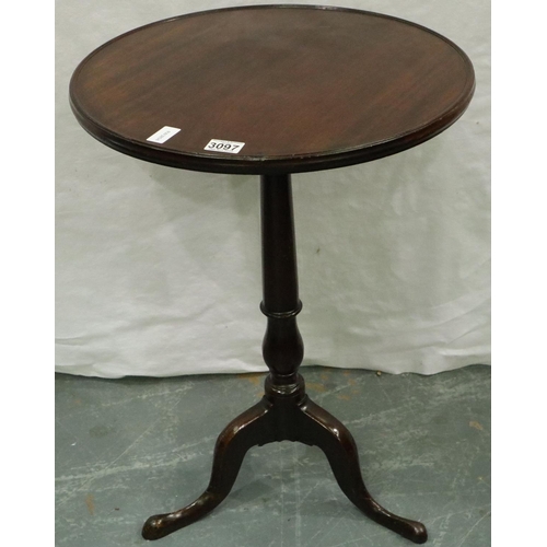 3097 - Georgian mahogany circular tripod wine table, D: 49 cm, H: 69 cm. Not available for in-house P&P, co... 