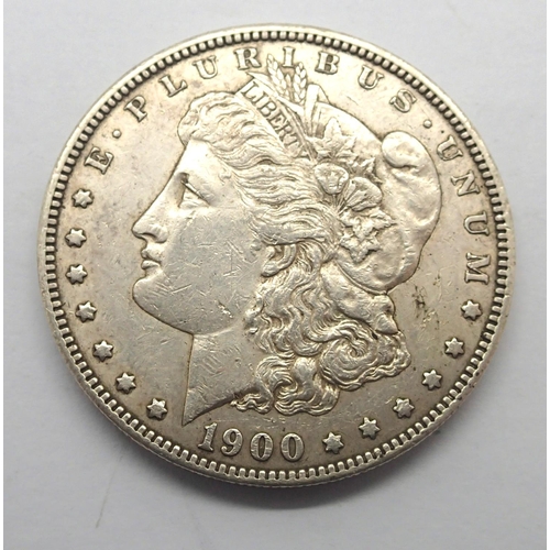 3009 - 1900 American silver Morgan dollar. P&P Group 1 (£14+VAT for the first lot and £1+VAT for subsequent... 