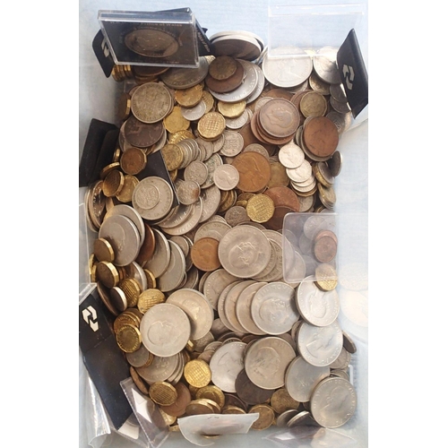 3114 - Mixed UK coins and commemorative crowns, some cased. Not available for in-house P&P, contact Paul O'... 