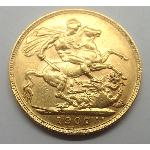 3147 - 1907 full sovereign of Edward VII. P&P Group 1 (£14+VAT for the first lot and £1+VAT for subsequent ... 