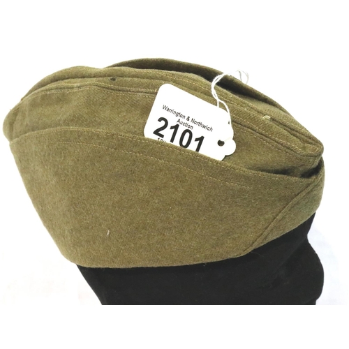 2101 - WWI US M17 Overseas cap with a French Unit badge. P&P Group 2 (£18+VAT for the first lot and £3+VAT ... 