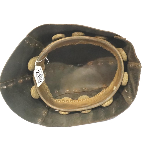 2107 - WWI leather British Tank crew helmet. P&P Group 2 (£18+VAT for the first lot and £3+VAT for subseque... 