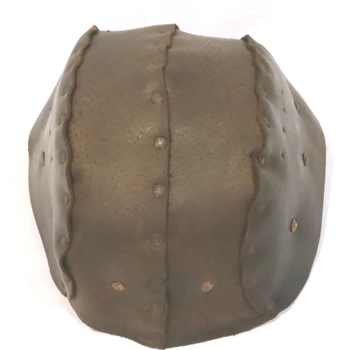 2107 - WWI leather British Tank crew helmet. P&P Group 2 (£18+VAT for the first lot and £3+VAT for subseque... 