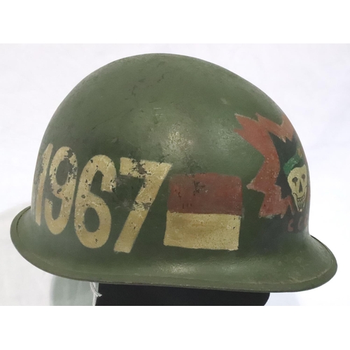 2108 - Vietnam War period ARVN Special Forces helmet. Central Command Centre 1967, lacking liner. P&P Group... 