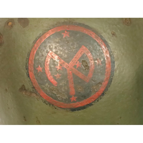 2117 - WWII US M1 swivel bale helmet, Front Seam helmet with insignia of the 27th Infantry Division. P&P Gr... 