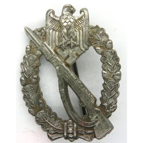 2204 - Third Reich Mid War solid back Infantry Assault badge. P&P Group 1 (£14+VAT for the first lot and £1... 