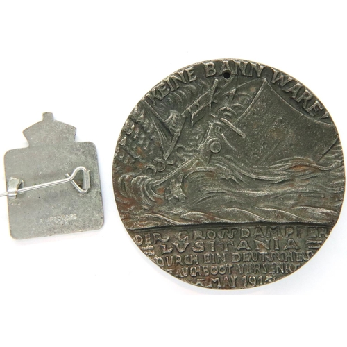 2227 - Bronze Lusitania medal and a WVS Defence medal. P&P Group 1 (£14+VAT for the first lot and £1+VAT fo... 