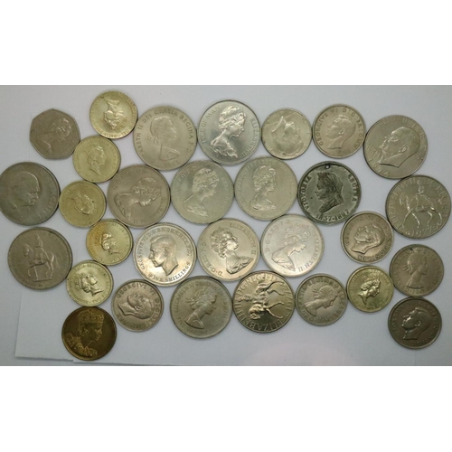 3100 - Mixed UK crowns and further UK coins. P&P Group 2 (£18+VAT for the first lot and £3+VAT for subseque... 