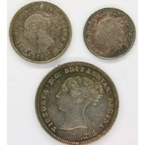 3134 - 1865 Maundy part set (3 coins) of Queen Victoria. P&P Group 1 (£14+VAT for the first lot and £1+VAT ... 