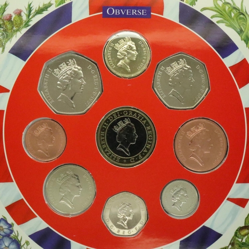 3166 - Royal Mint 1997 coin set. P&P Group 1 (£14+VAT for the first lot and £1+VAT for subsequent lots)