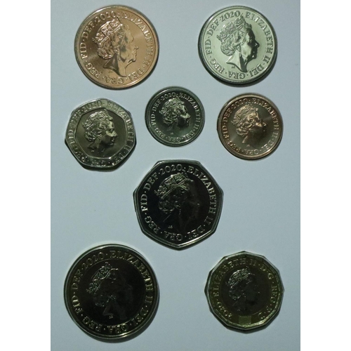 3168 - 2020 annual coin set. P&P Group 1 (£14+VAT for the first lot and £1+VAT for subsequent lots)