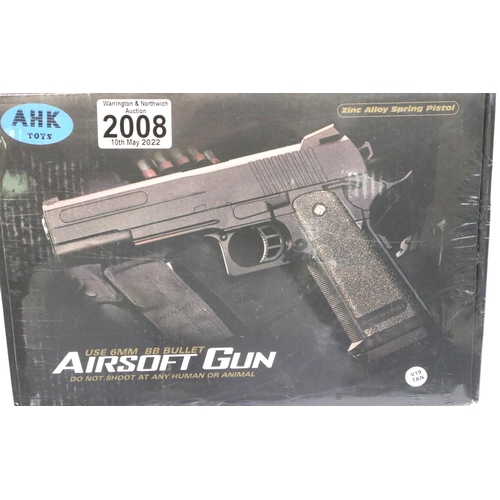 2008 - New boxed airsoft pistol. P&P Group 2 (£18+VAT for the first lot and £3+VAT for subsequent lots)