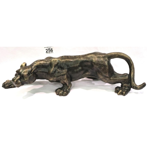 256 - Bronzed cast iron stalking Panther, L: 30 cm. P&P Group 2 (£18+VAT for the first lot and £3+VAT for ... 