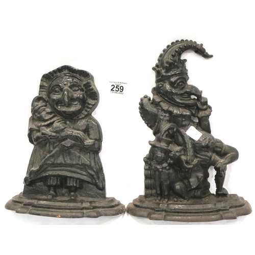 259 - Cast iron Punch and Judy doorstops, largest H: 35 cm. P&P Group 3 (£25+VAT for the first lot and £5+... 