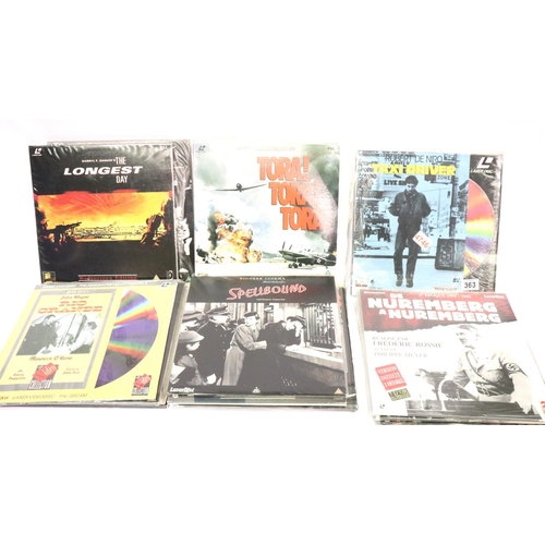 363 - Quantity of laser discs including Taxi Driver and A Streetcar Named Desire. P&P Group 3 (£25+VAT for... 