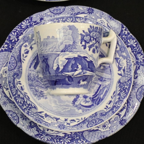 170 - Eighty four pieces of Spode ceramics in the Italian pattern to include plates, cups and saucers, bis... 