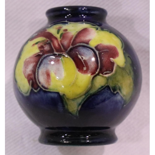 206 - Miniature Moorcroft bulbous vase in the Hibiscus pattern, H: 30 mm. No cracks, chips or visible rest... 