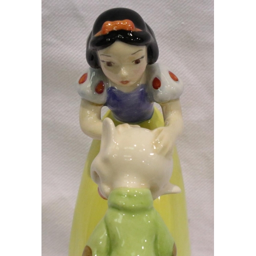 236 - Disney Showcase limited edition Royal Doulton figurine, Dopeys First Kiss, no 29/850, L: 18 cm. P&P ... 