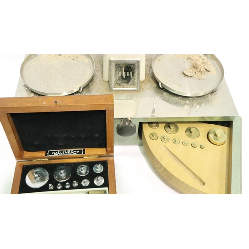 302 - Metal cased school scales by Oertling. Not available for in-house P&P, contact Paul O'Hea at Mailbox... 