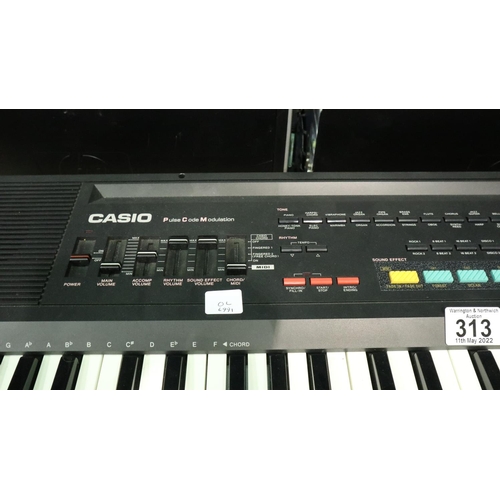 313 - Boxed Casiotone CT660 keyboard. P&P Group 3 (£25+VAT for the first lot and £5+VAT for subsequent lot... 