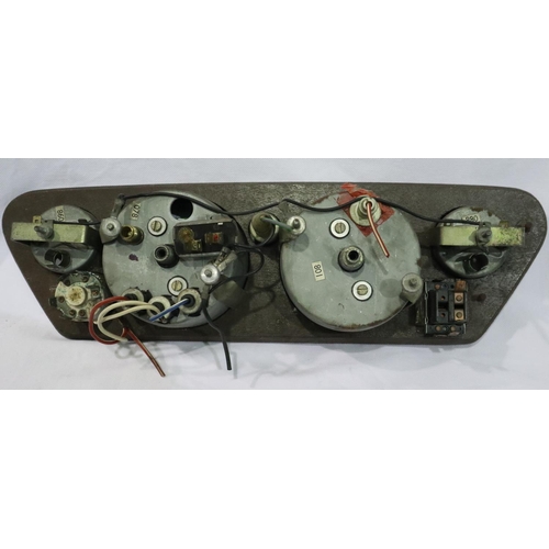 316 - Car dashboard with Jaeger dials. P&P Group 2 (£18+VAT for the first lot and £3+VAT for subsequent lo... 