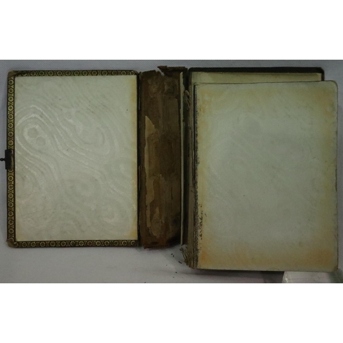 343 - Victorian family photograph album, mostly complete. P&P Group 2 (£18+VAT for the first lot and £3+VA... 