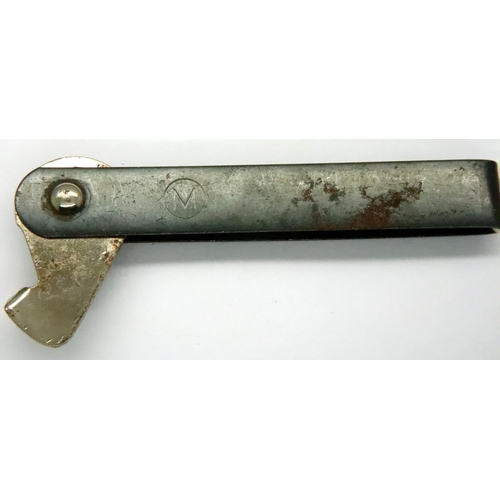 2153 - WWII German Army can opener. P&P Group 1 (£14+VAT for the first lot and £1+VAT for subsequent lots)