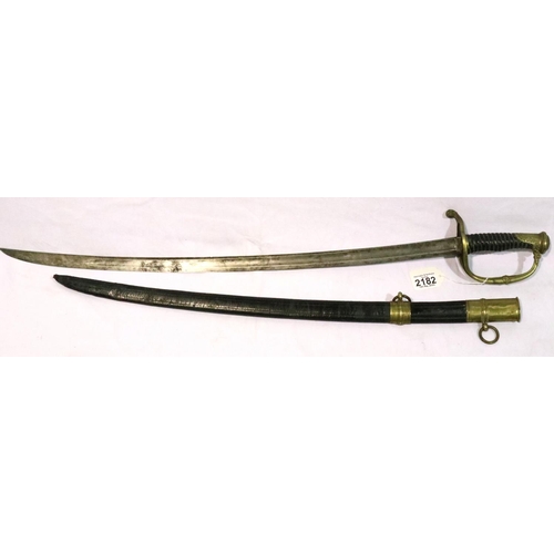 2182 - French light cavalry sabre and scabbard, no inscription. P&P Group 1 (£14+VAT for the first lot and ... 