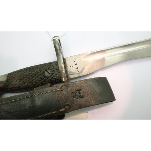 2189 - Austrian Oewg bayonet with scabbard and frog, blade over sharpened. P&P Group 2 (£18+VAT for the fir... 