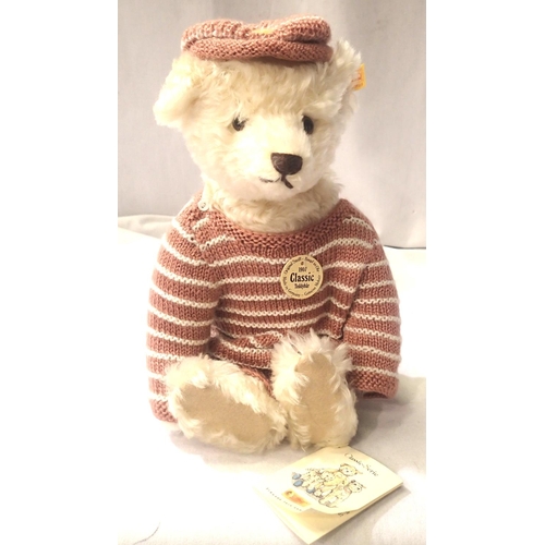 2117 - Steiff Bears, replica 1907 Classic Bear, H: 33 cm. P&P Group 1 (£14+VAT for the first lot and £1+VAT... 