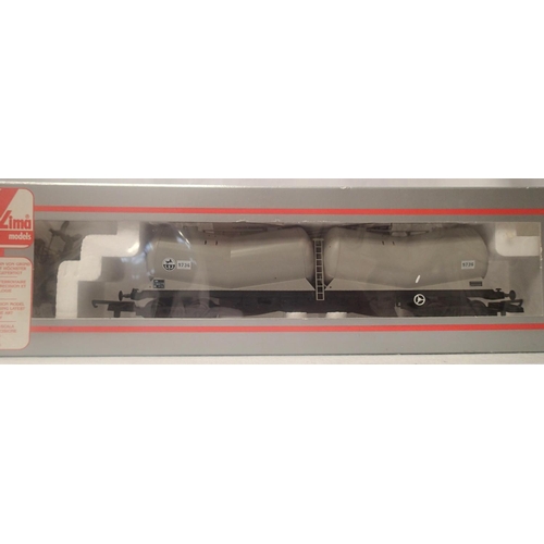 2196 - Lima JCA twin tanker, grey, excellent condition/boxed. P&P Group 1 (£14+VAT for the first lot and £1... 