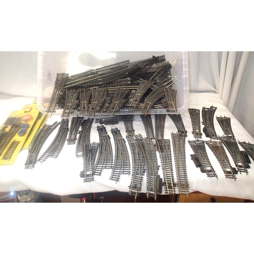 2208 - Quantity of OO scale track, and approximately 35x points (three new in packets), mostly used, ex lay... 