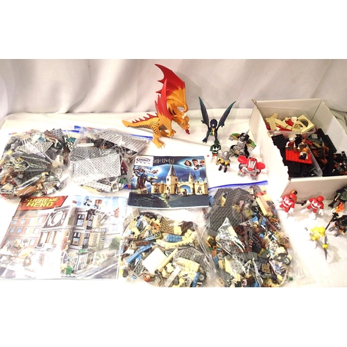 2065 - Xingbao Chinese Lego; Harry Potter set, Supreme Hero set and others with build books, appears comple... 