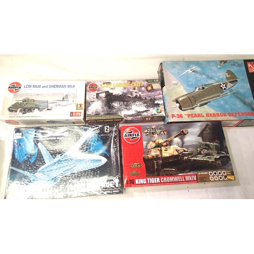 2081 - Five plastic kits; Airfix landing craft with Sherman troop landing craft, Tiger Cromwell tanks. Appe... 