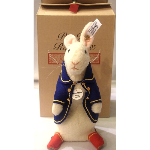 2105 - Steiff 1904/05 replica bear, Peter Rabbit, limited edition 1132/3000, H: 22 cm, boxed, excellent con... 