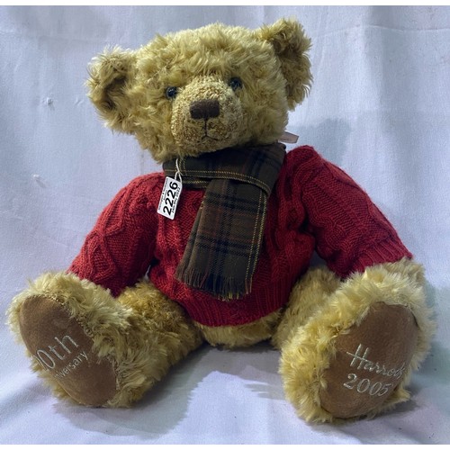 2226 - Harrods 2002, 20th Anniversary bear, approximate H: 40 cm. P&P Group 1 (£14+VAT for the first lot an... 