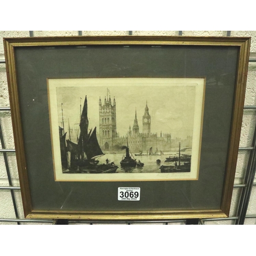 3069 - Ernest Llewellyn Hampshire 1882-1944; etching, Houses of Parliament signed in pencil, H: 24 x 17 cm.... 