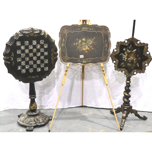 3137 - Victorian paper mache chess table with tilting top, pole screen and tray, each requiring attention (... 