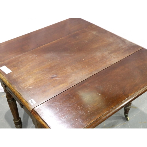 3151 - A 19th century mahogany Pembroke table with two drop-leaves and single drawer, H: 104 x 90 x 72 cm. ... 