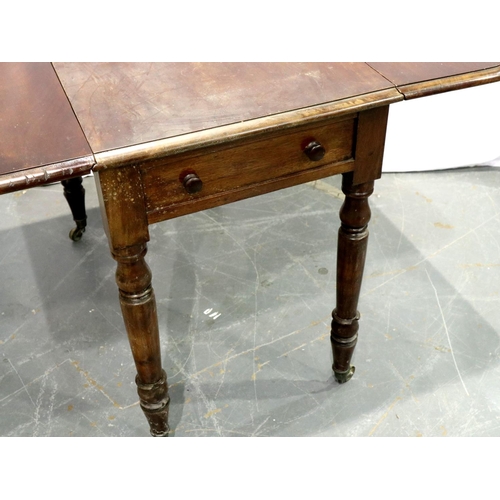 3151 - A 19th century mahogany Pembroke table with two drop-leaves and single drawer, H: 104 x 90 x 72 cm. ... 