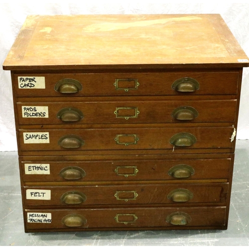 3158 - An early 20th century oak plan chest, of six shallow drawers and in two-sections, 94 x 71 x 79 cm H.... 