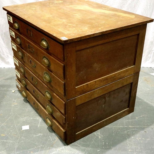 3158 - An early 20th century oak plan chest, of six shallow drawers and in two-sections, 94 x 71 x 79 cm H.... 