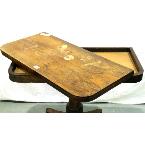 3164 - A George IV rosewood gaming table with fold-over top and columnar base, 90 x 90 x 74 cm H (open). No... 