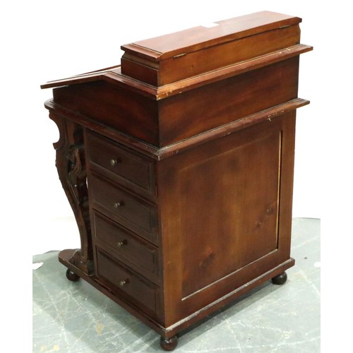 3173 - A modern hardwood Davenport desk, having eight short drawers and fitted interior, 55 x 55 x 83 cm H.... 