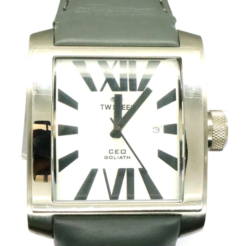 68 - TW Steel: Goliath wristwatch, working at lotting. P&P Group 1 (£14+VAT for the first lot and £1+VAT ... 